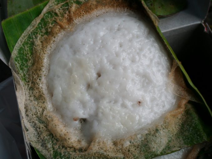 インドネシアのココナッツの菓子