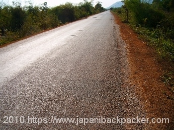 ラオスの道路