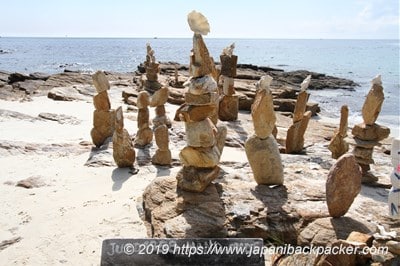 サメット島タプティムビーチの石