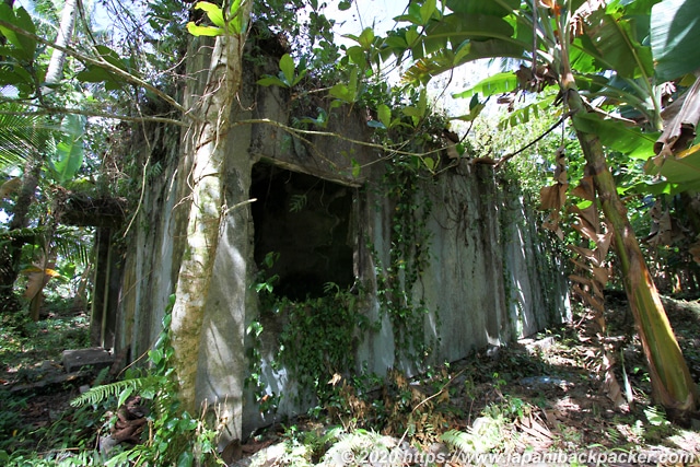 ランガル島 日本軍の居住跡