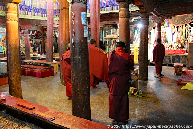 ヘミスゴンパ 僧侶