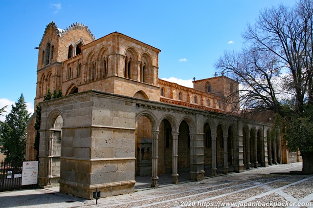 サン・ビセンテ聖堂 Basílica de San Vicente