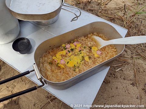 ダイソーメスティン インスタントラーメン