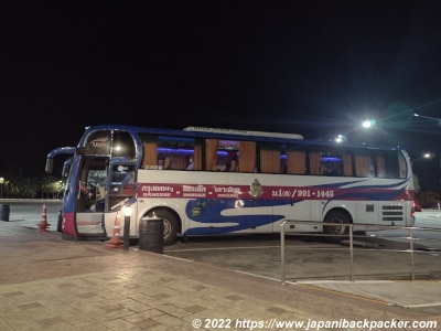 ロンプラヤ社のVIPバス