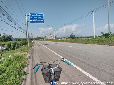 チェンセーンからゴールデントライアングルへの道路