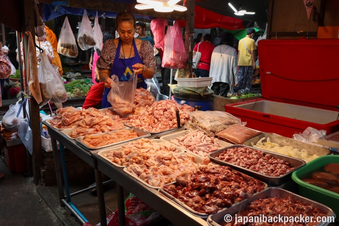 メークロン市場の肉屋