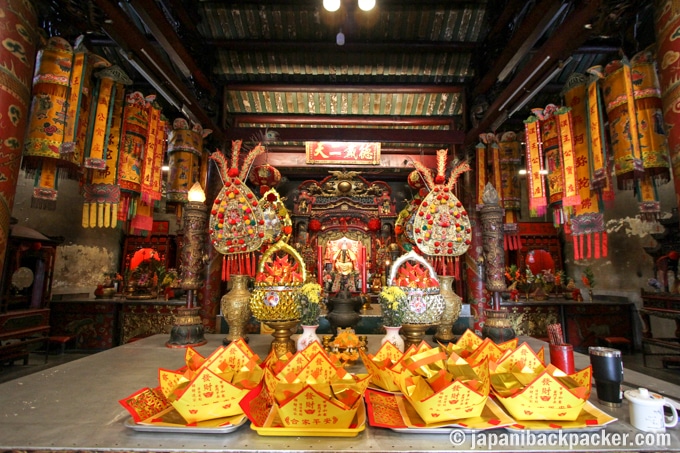 ロンクアク神社 Rong Kuak Shrine