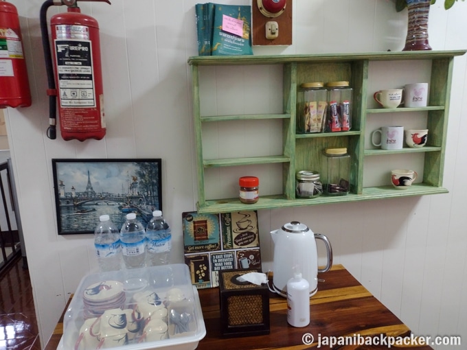 Memory Cafe & Tip Inn Guest House　フリーコーヒー、茶、水