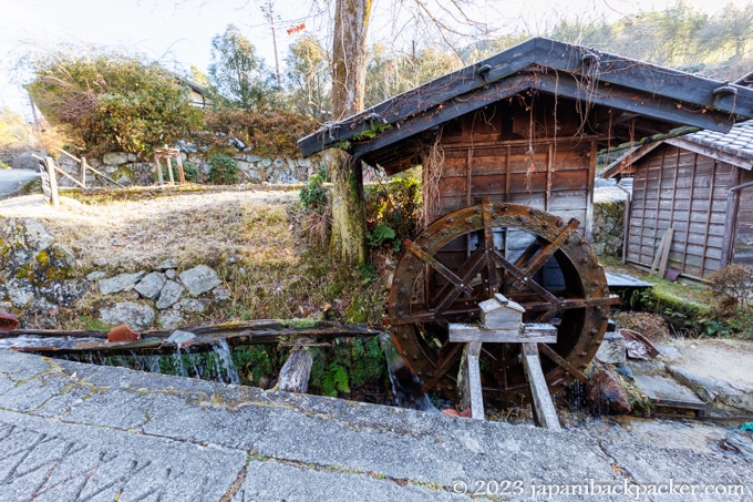 妻籠宿の水車小屋