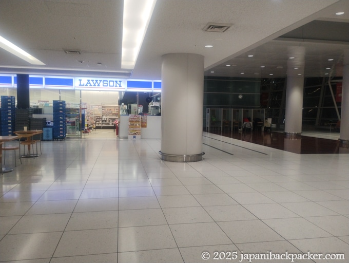 中部国際空港1Fコンビニ