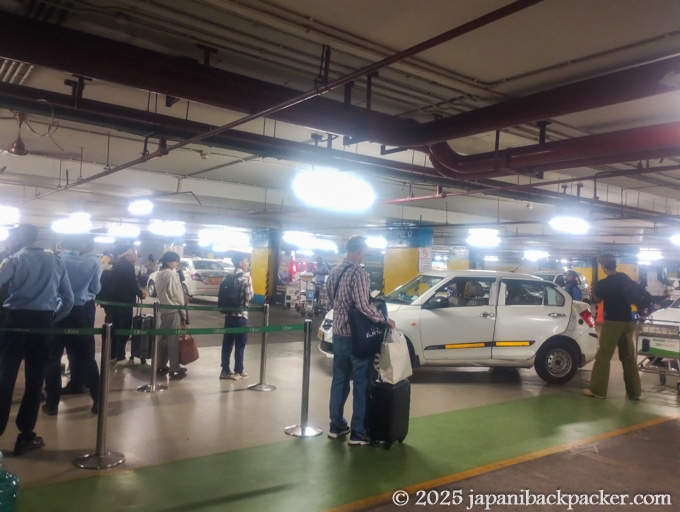 デリー空港のUber乗り場