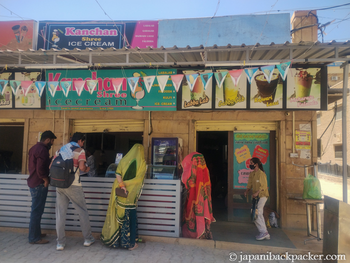 Kanchan Shri Icecream Hanuman Circleの外観