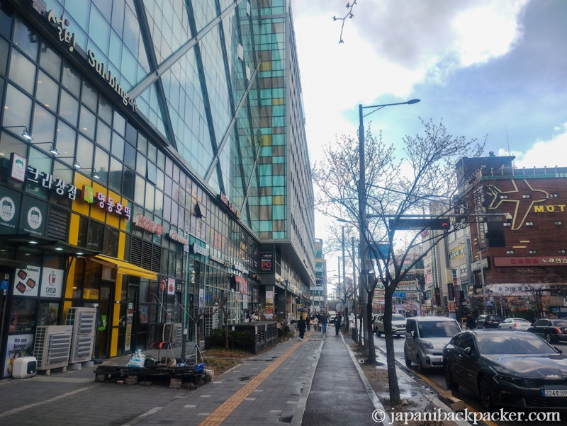 雲西駅周辺