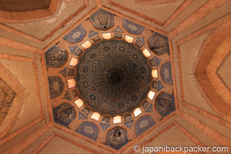 クニャ・ウルゲンチのトゥラベク・ハヌム廟