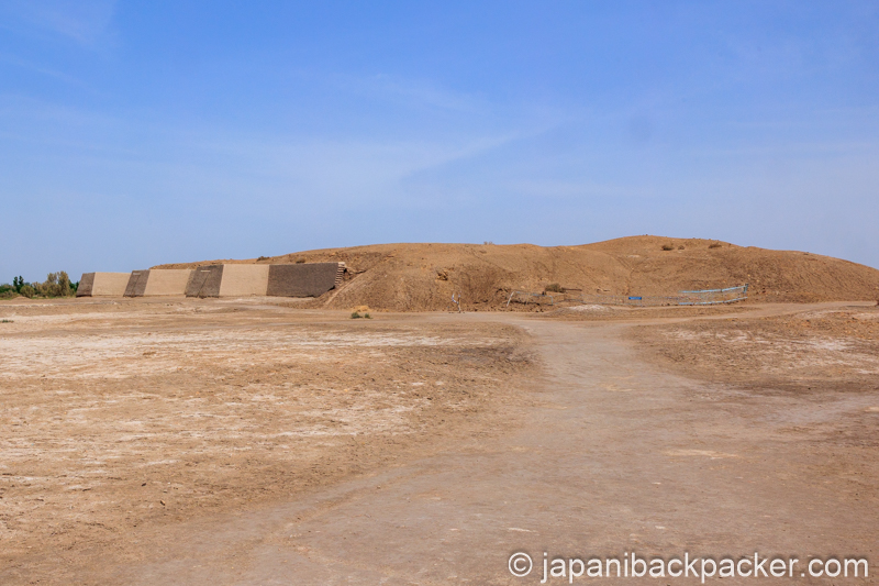 クニャ・ウルゲンチ、クルク・モッラーの丘