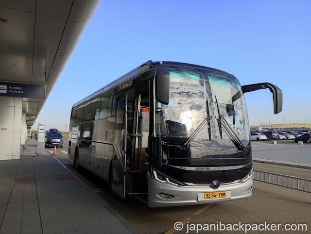 チンギスハーン国際空港の公共バス