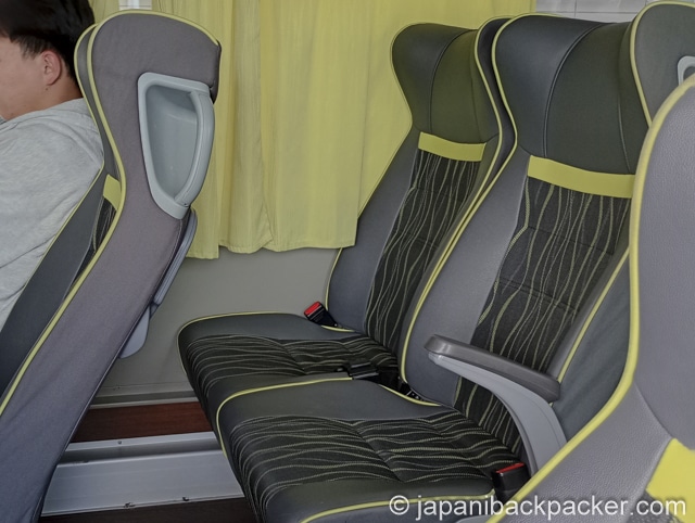 チンギスハーン国際空港の公共バス