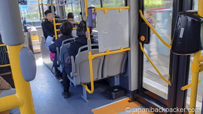 ウランバートルの路線バス車内